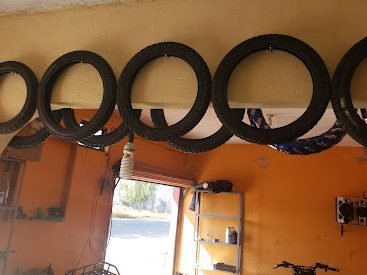 refaccionaria y taller mecanico automotriz gomher
